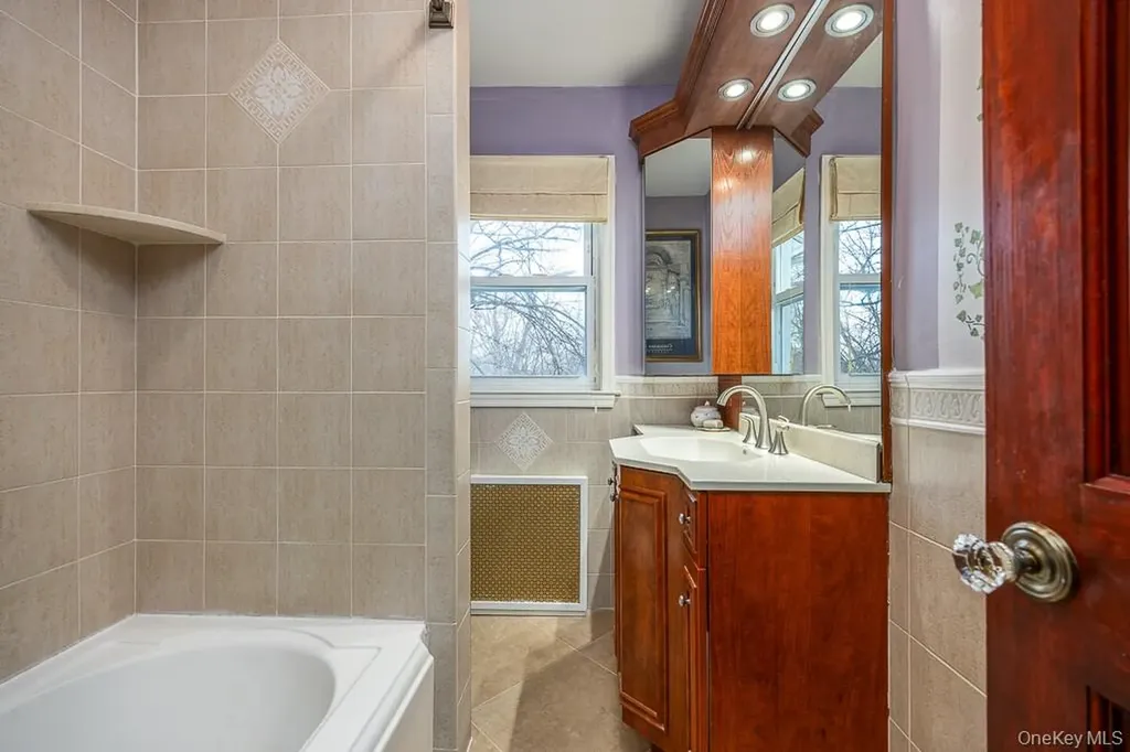 34 Mountainview Avenue Pearl River NY 10965