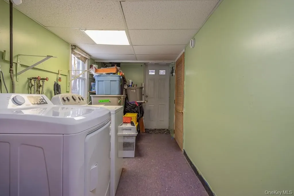 34 Mountainview Avenue Pearl River NY 10965