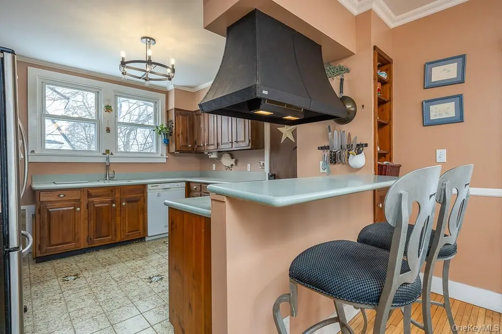 34 Mountainview Avenue Pearl River NY 10965