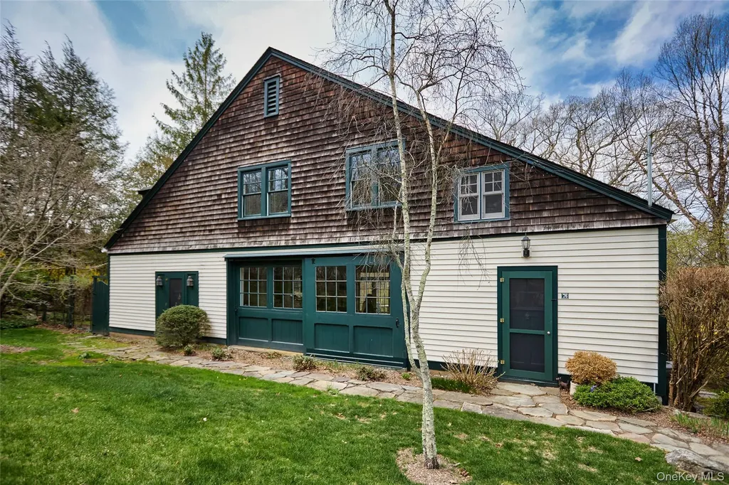 76 Clubhouse Road Tuxedo Park NY 10987