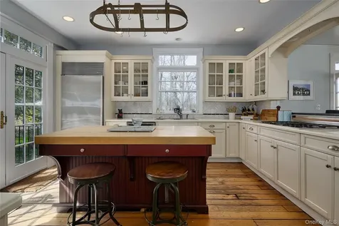 76 Clubhouse Road Tuxedo Park NY 10987