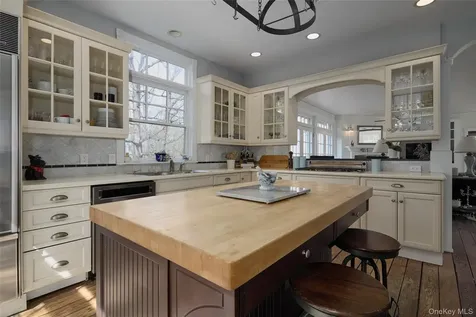 76 Clubhouse Road Tuxedo Park NY 10987