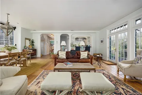 76 Clubhouse Road Tuxedo Park NY 10987