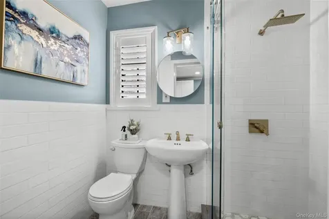 103 Aviemore Drive New Rochelle NY 10804