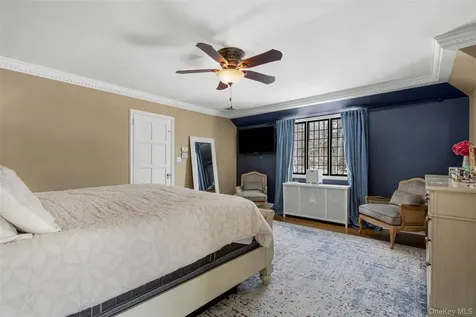 103 Aviemore Drive New Rochelle NY 10804