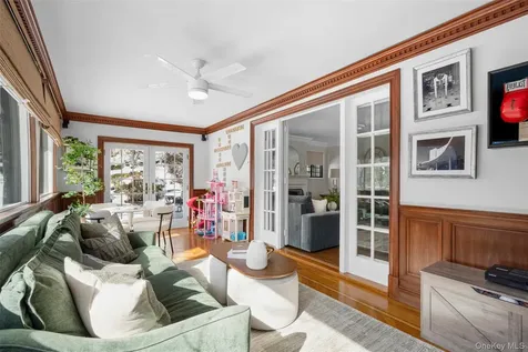 103 Aviemore Drive New Rochelle NY 10804