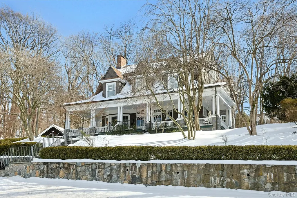 182 Broadway Dobbs Ferry NY 10522