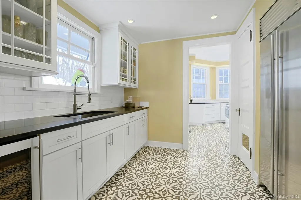 182 Broadway Dobbs Ferry NY 10522