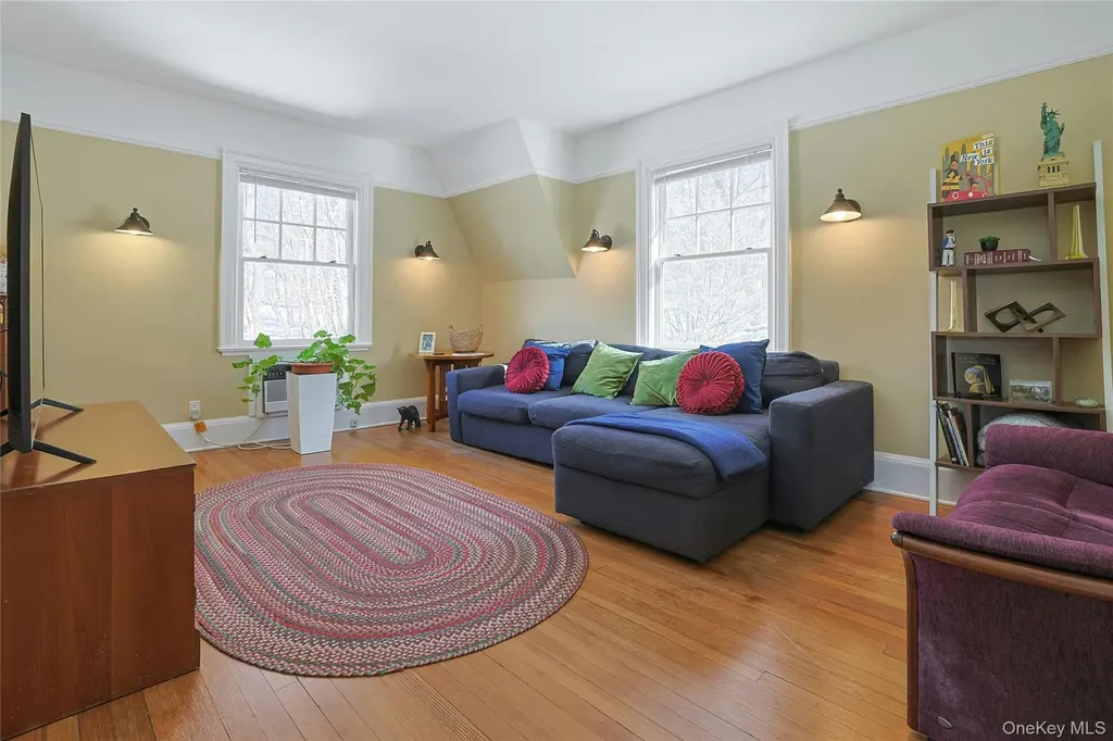 182 Broadway Dobbs Ferry NY 10522