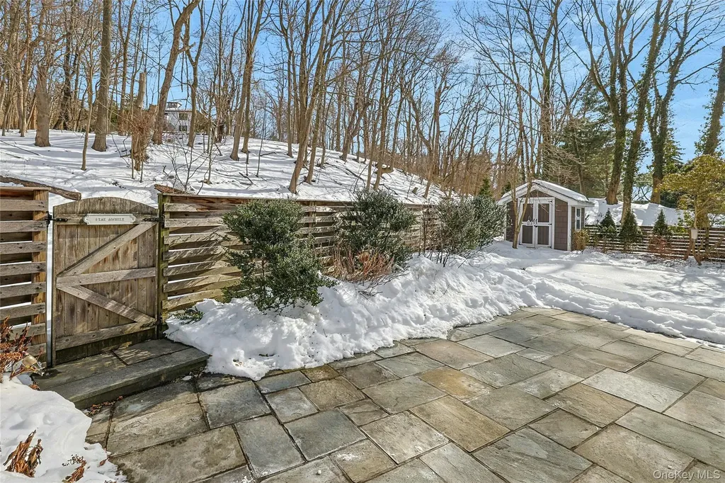182 Broadway Dobbs Ferry NY 10522