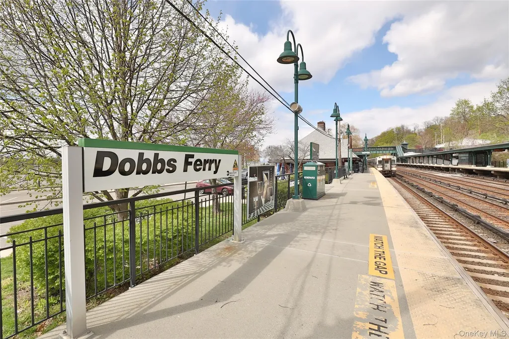 182 Broadway Dobbs Ferry NY 10522