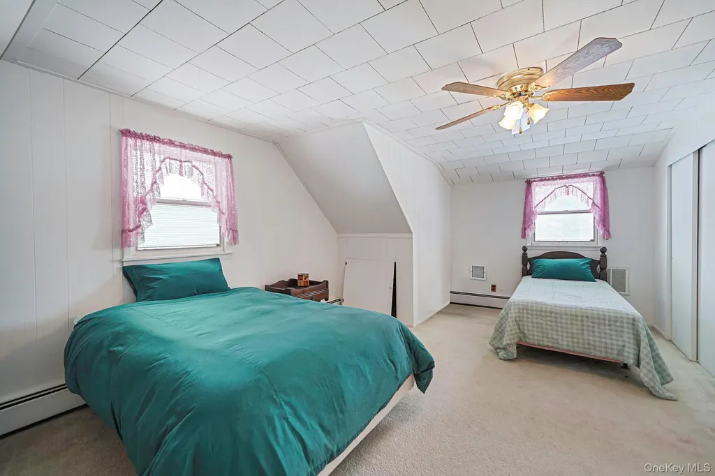 6 Noahs Path Rocky Point NY 11778