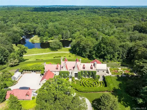 1233 Rock Rimmon Road Stamford CT 06903