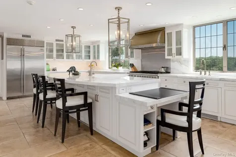 1233 Rock Rimmon Road Stamford CT 06903