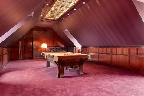 1233 Rock Rimmon Road Stamford CT 06903