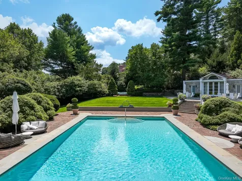 1233 Rock Rimmon Road Stamford CT 06903