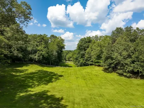 1233 Rock Rimmon Road Stamford CT 06903