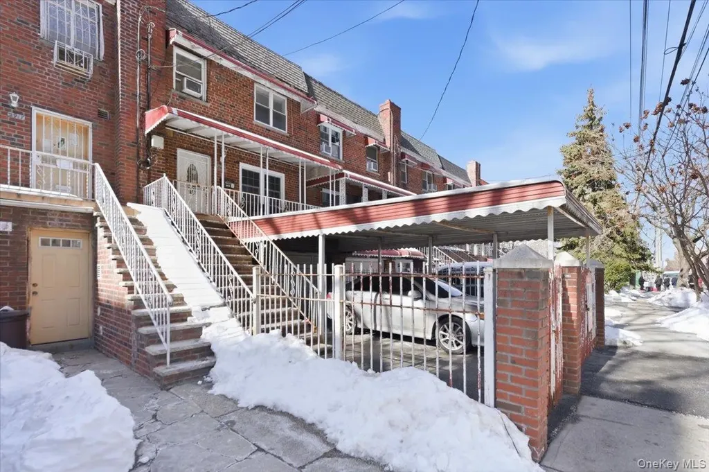 2919 Wallace Avenue Bronx NY 10467