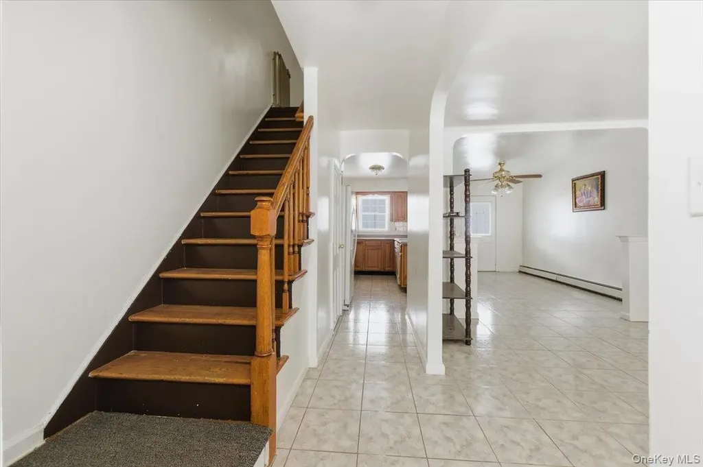 2919 Wallace Avenue Bronx NY 10467