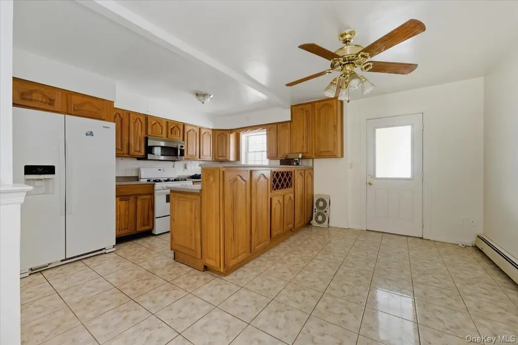 2919 Wallace Avenue Bronx NY 10467