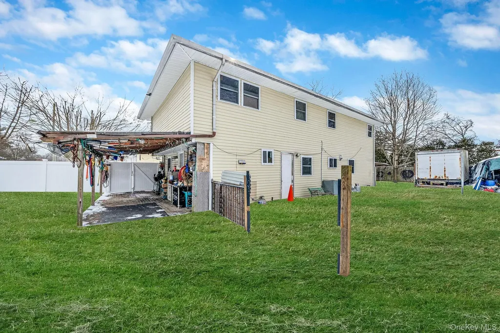73 Olive Street Central Islip NY 11722