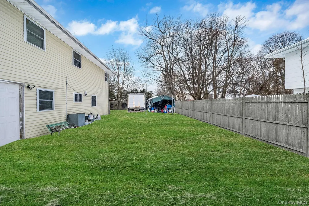 73 Olive Street Central Islip NY 11722