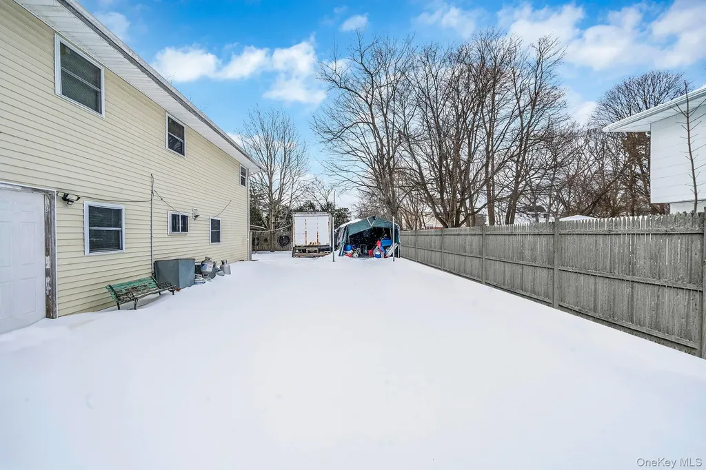 73 Olive Street Central Islip NY 11722
