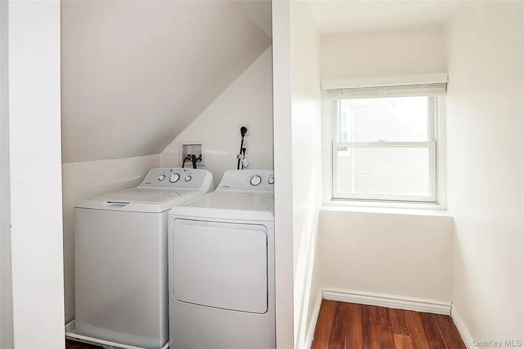 75 Riverside Avenue Merrick NY 11566