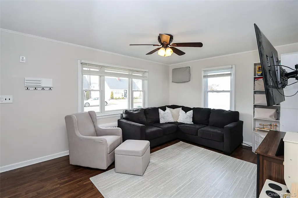 75 Riverside Avenue Merrick NY 11566