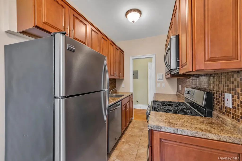 141 Woodmere Boulevard Woodmere NY 11598