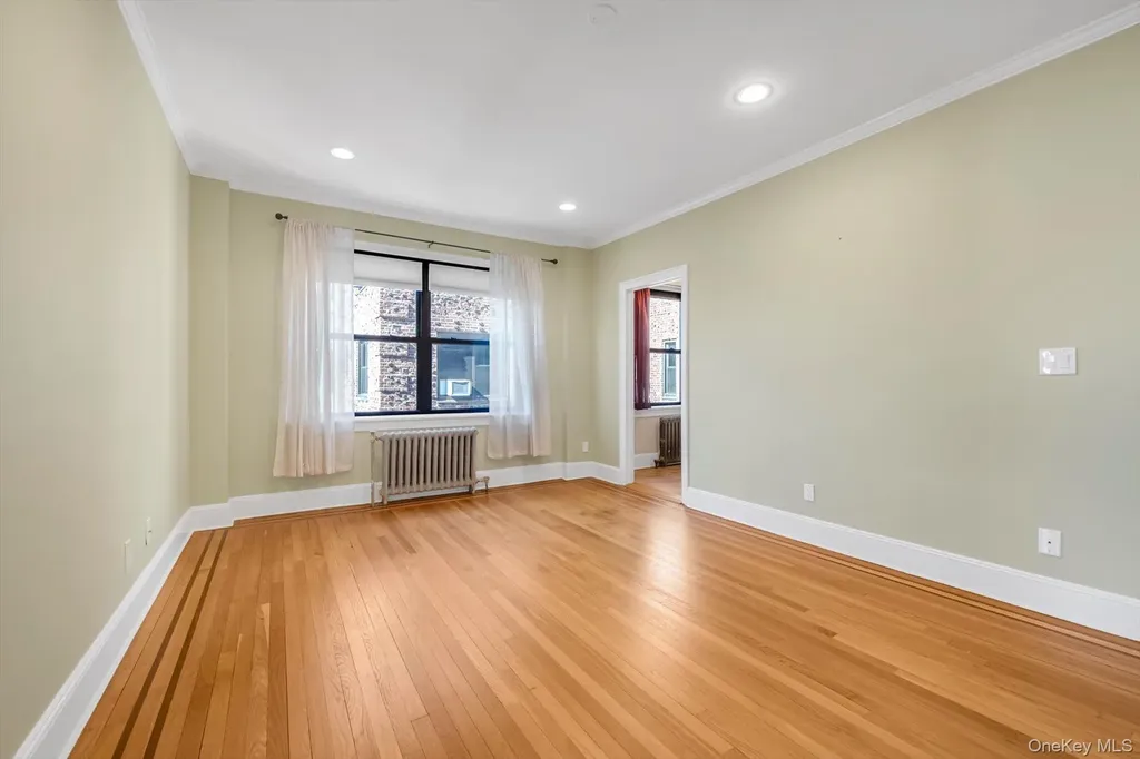 141 Woodmere Boulevard Woodmere NY 11598