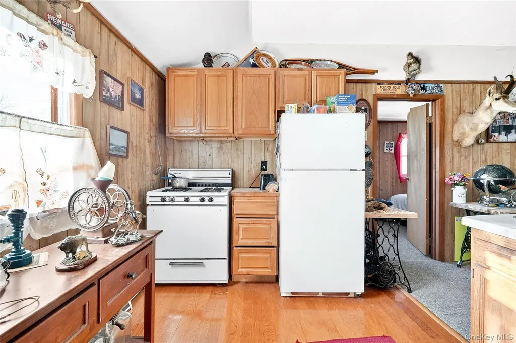 33 E Crossman Avenue Monroe NY 10950