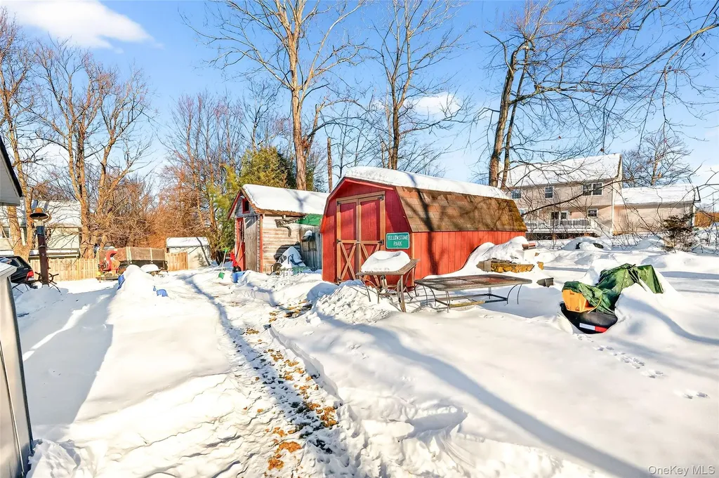 33 E Crossman Avenue Monroe NY 10950