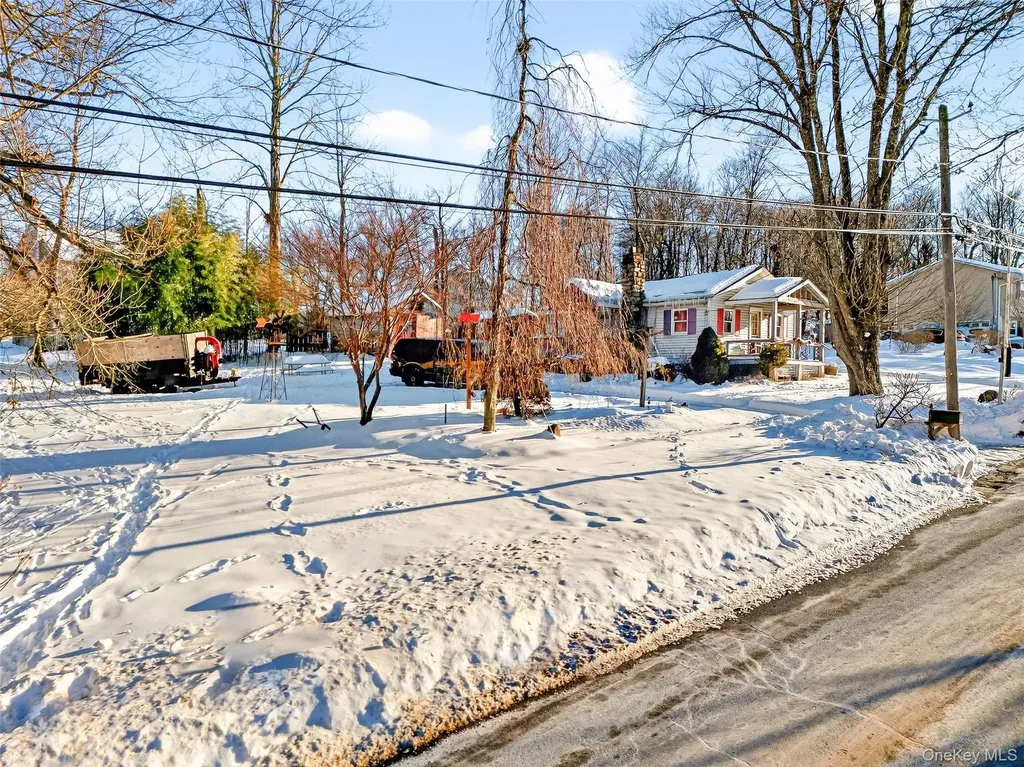 33 E Crossman Avenue Monroe NY 10950