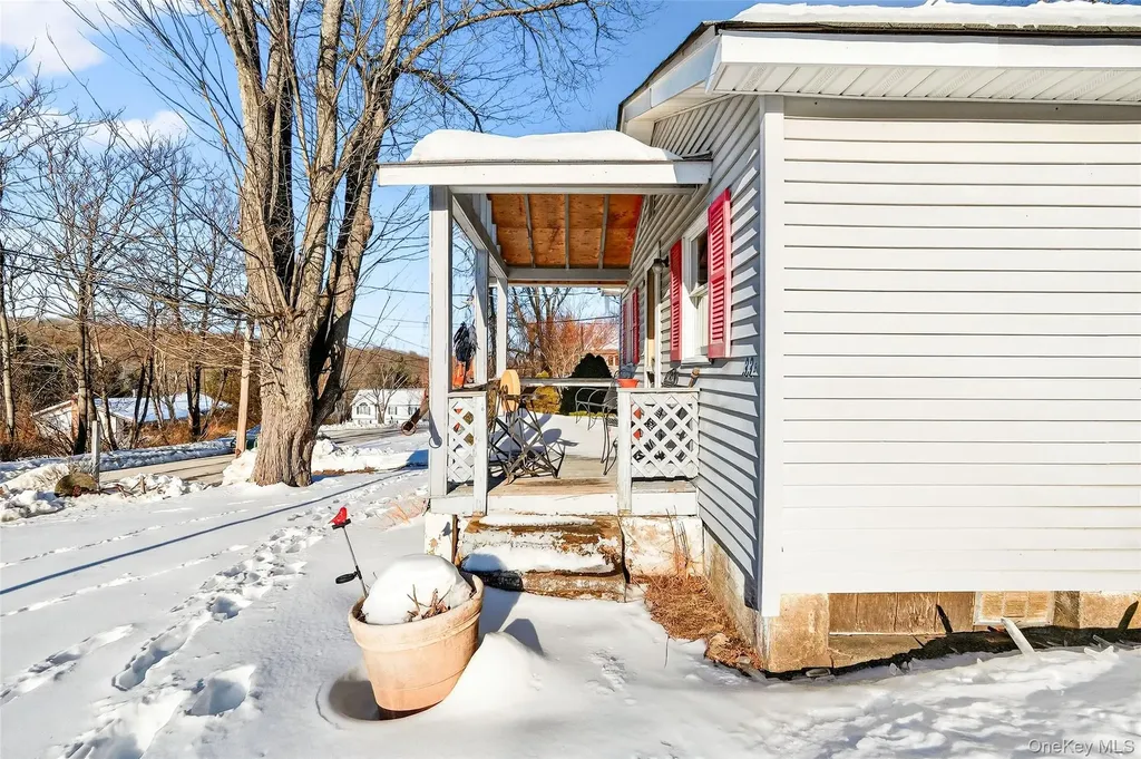33 E Crossman Avenue Monroe NY 10950