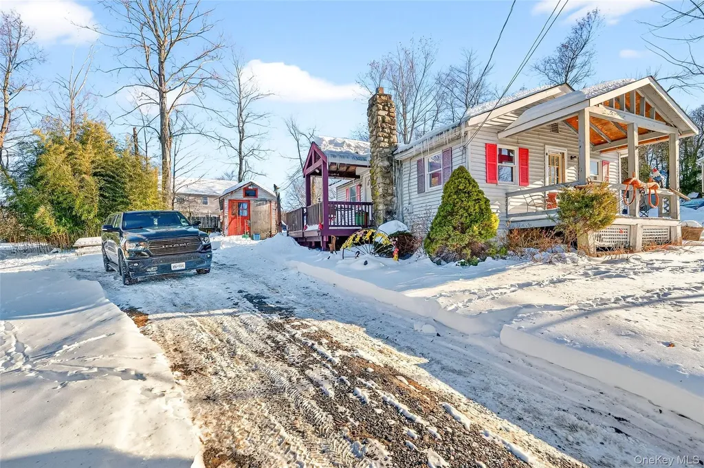 33 E Crossman Avenue Monroe NY 10950