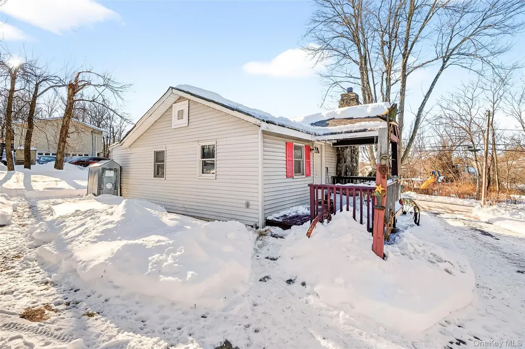 33 E Crossman Avenue Monroe NY 10950