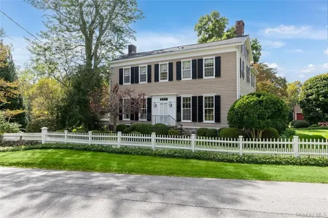 20 Mead Street Waccabuc NY 10597