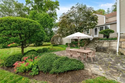 20 Mead Street Waccabuc NY 10597