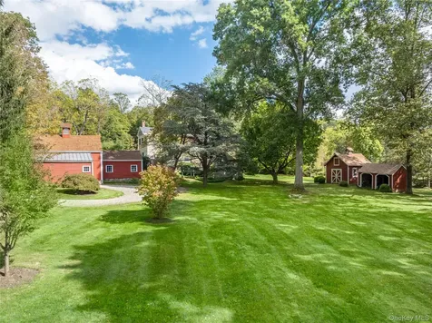 20 Mead Street Waccabuc NY 10597