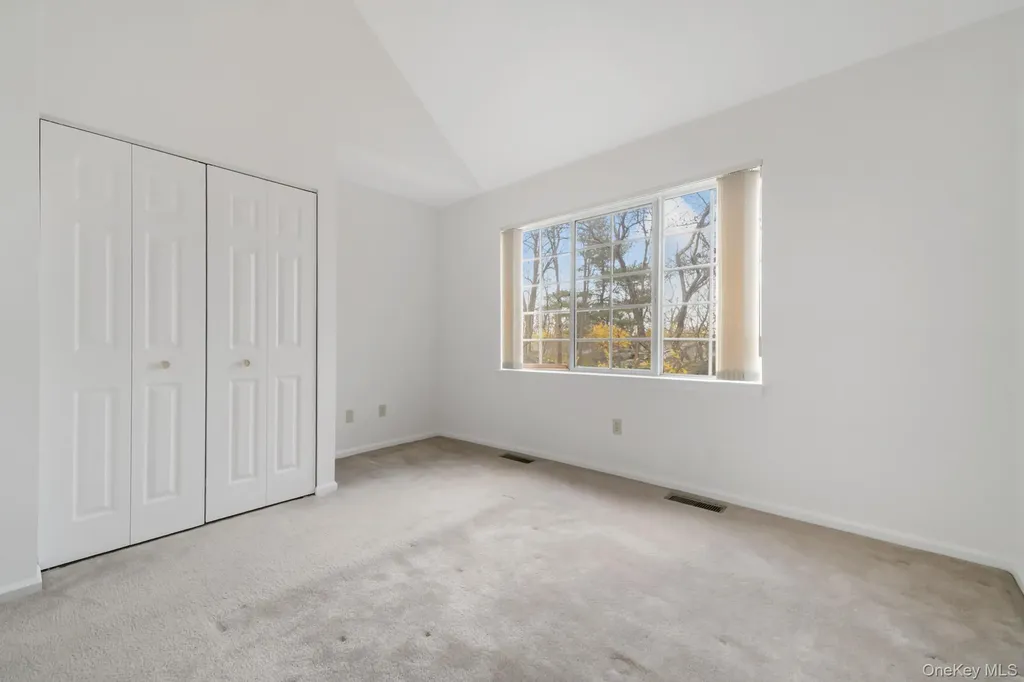 401 Park Ridge Lane White Plains NY 10603