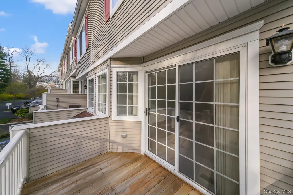 401 Park Ridge Lane White Plains NY 10603
