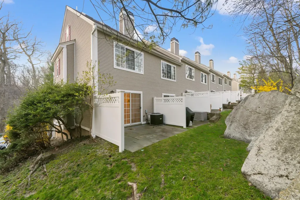 401 Park Ridge Lane White Plains NY 10603
