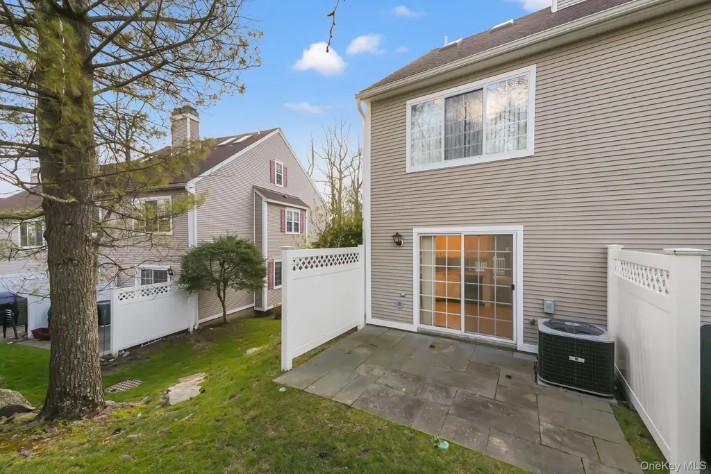 401 Park Ridge Lane White Plains NY 10603