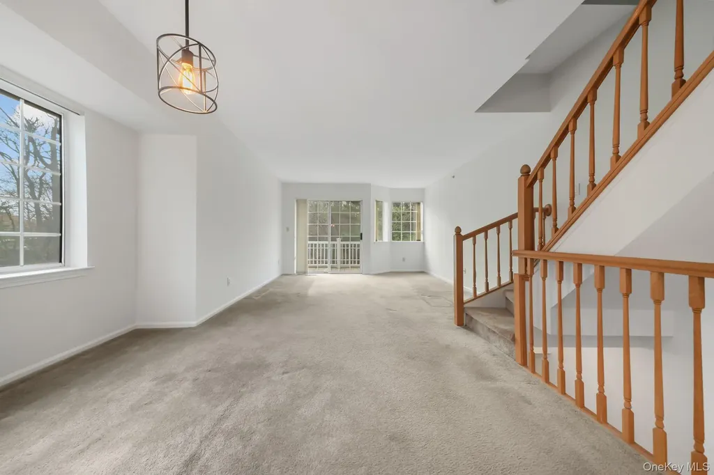 401 Park Ridge Lane White Plains NY 10603