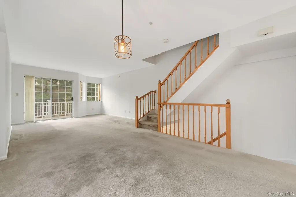 401 Park Ridge Lane White Plains NY 10603