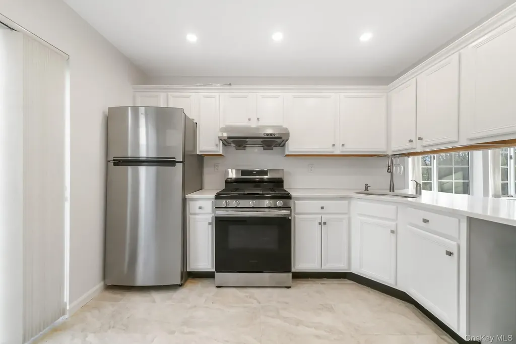 401 Park Ridge Lane White Plains NY 10603