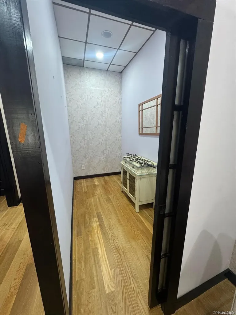 302 Forest Avenue Locust Valley NY 11560