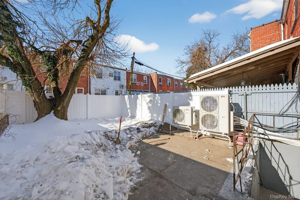 1368 E 100th Street Brooklyn NY 11236