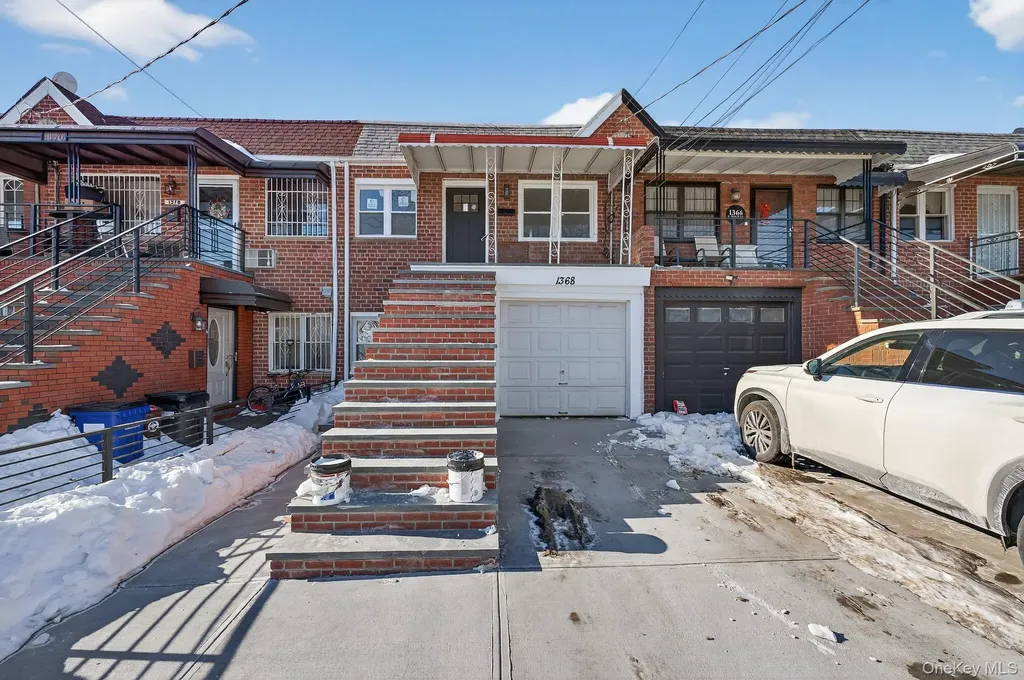 1368 E 100th Street Brooklyn NY 11236
